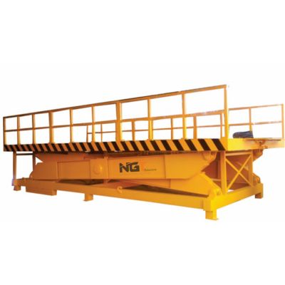 Floor mounted scissor lift
